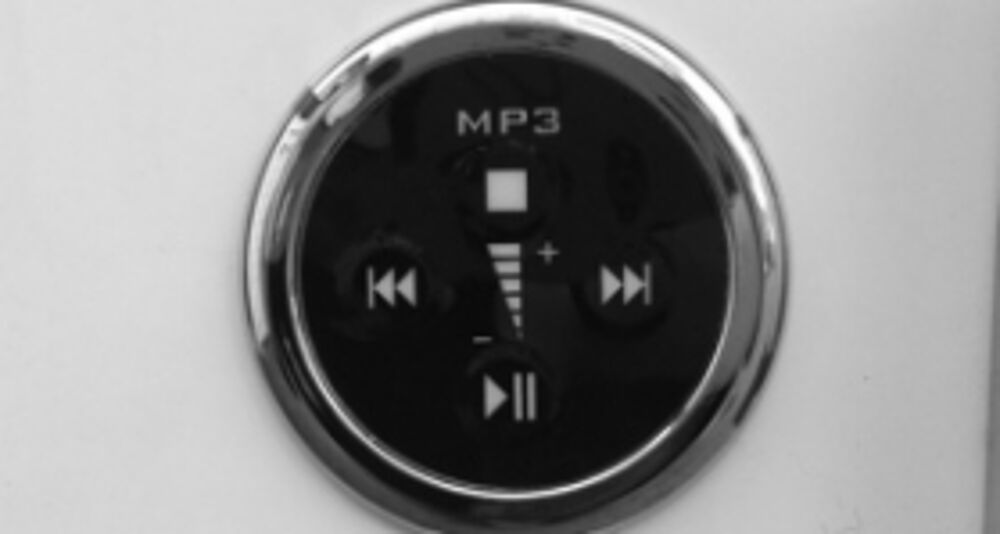 MP3-Soundsystem (8 Lautsprecher)